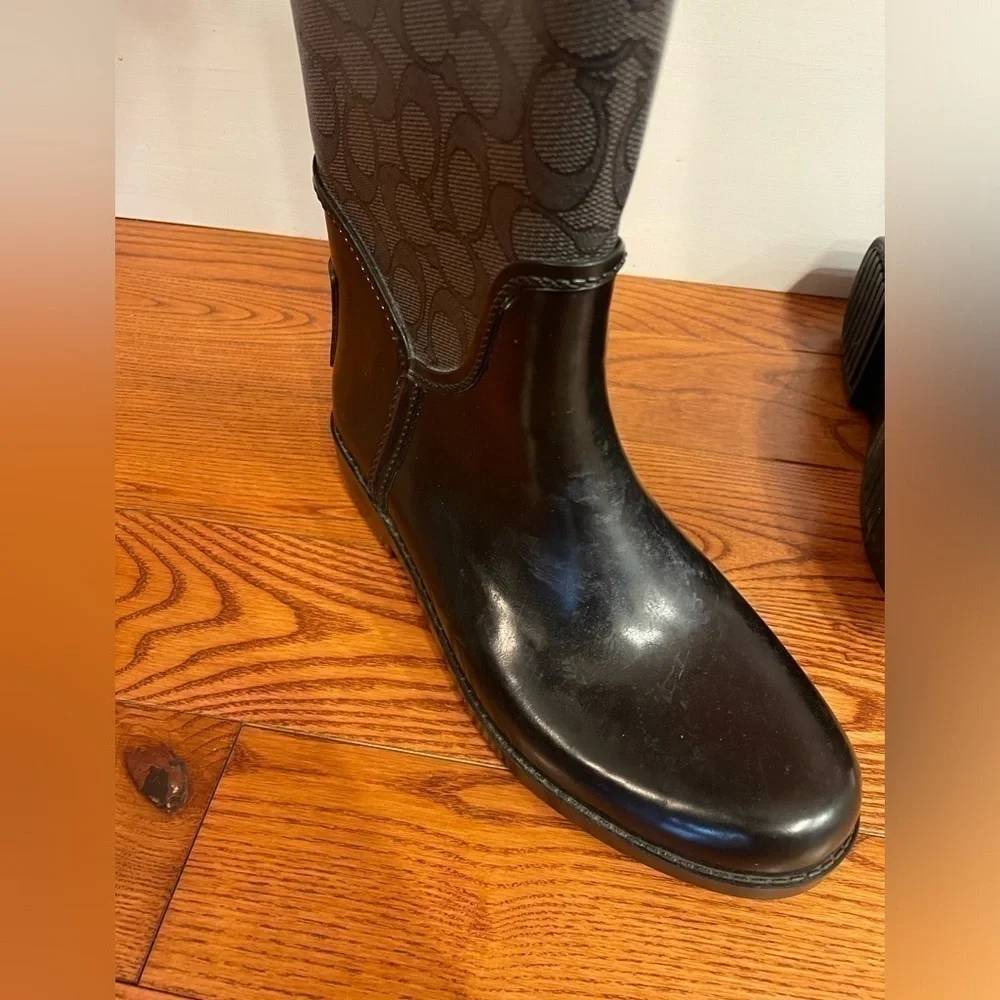 Authentic Coach Gray/Black Signature Outline “Tristee” Rain Boots